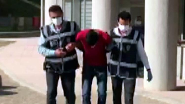 Polis otosundan elleri kelepçeli kaçtı, metruk binada yakalandı