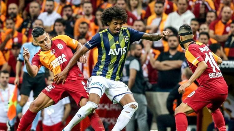 Galatasaray son 20 derbinin sadece 3'ünü kazanabildi!