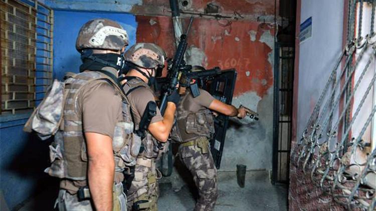 Adana'da DEAŞ'ın ’uyuyan hücrelerine’ operasyon: 5 tutuklama