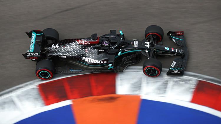 Formula 1 Rusya GP'sinde pole pozisyonu Lewis Hamilton'ın