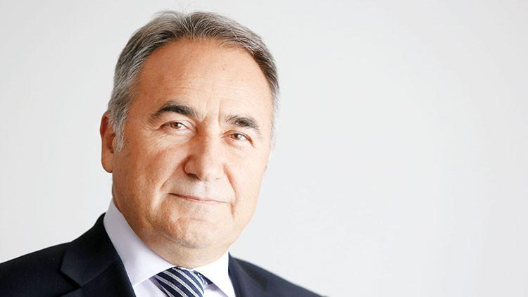 İlahiyat profesörü virüs kurbanı
