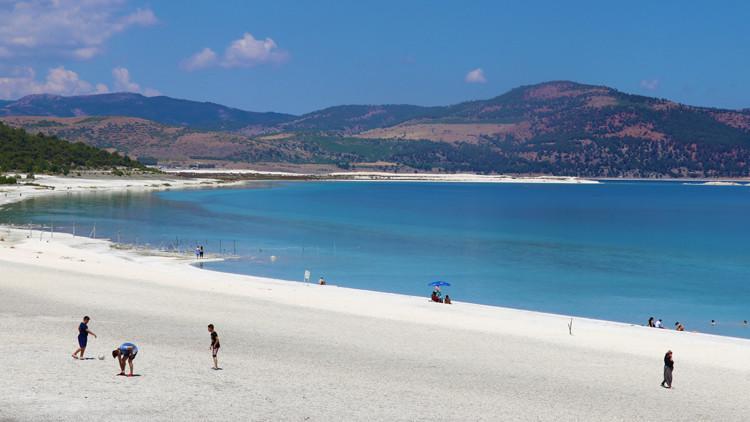 Son dakika... Salda Gölü için yasak geldi