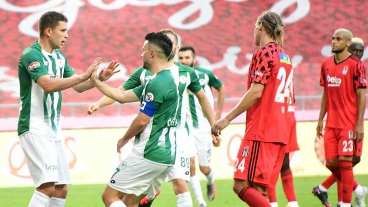 Beşiktaş savunmada güven vermedi! Bu sezon 5 resmi maçın tamamında...