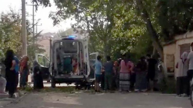Ceviz toplarken elektrik akımına kapıldı