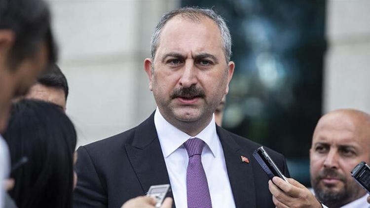Adalet Bakanı Gül'den Azeri mevkidaşı Fikret Mammadov'a destek mesajı