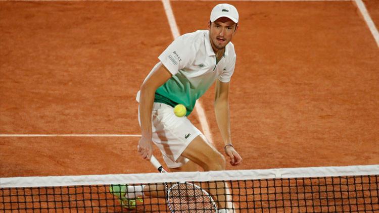 Daniil Medvedev Fransa Açık'a ilk turda veda etti