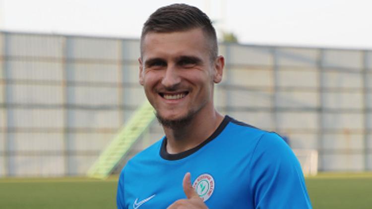 Çaykur Rizesporlu futbolcu Emir Dilaver: "Umarım uzun yıllar Türkiye'de kalırım"