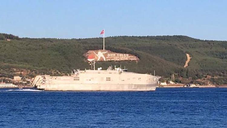 ABD savaş gemisi Çanakkale Boğazı'ndan geçti