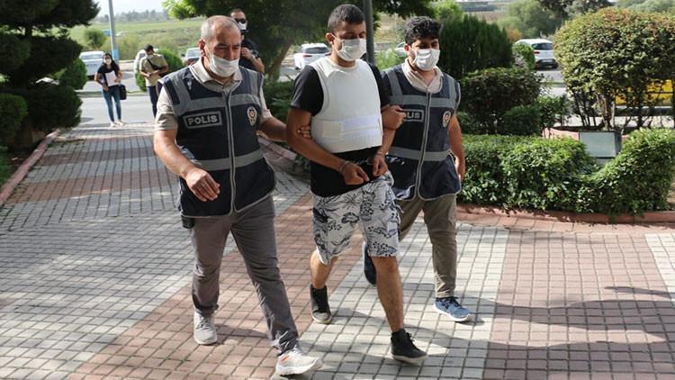 Eşini vahşice öldürmüştü! Tutuklandı