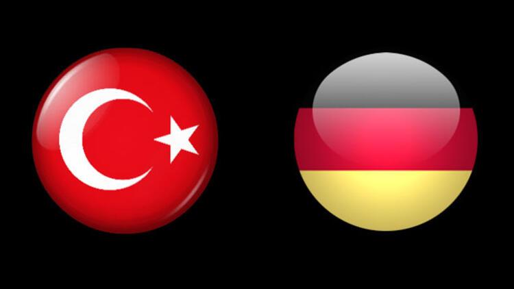 Almanyanın Türkiye maçı aday kadrosu açıklandı