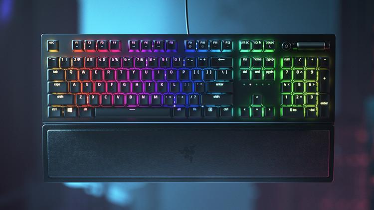 RAZER BLACKWIDOW ailesi yenileniyor