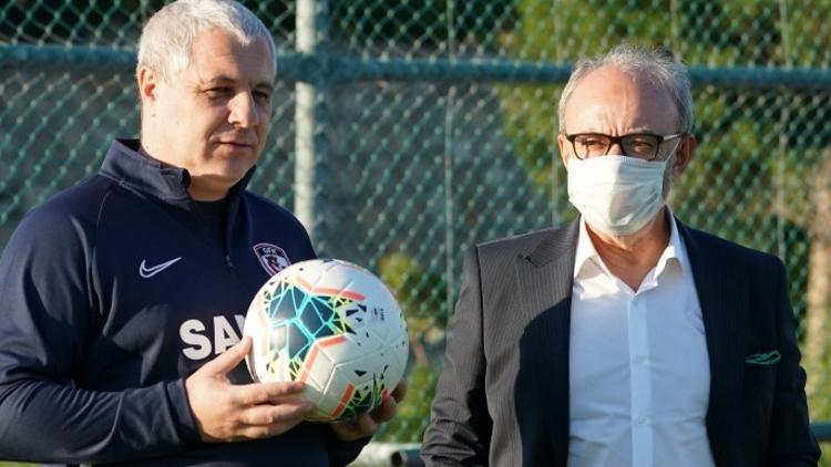 Gaziantep FK asbaşkanı Müslüm Özmen: "Güçlü ve alternatifli bir kadro kurduk..."