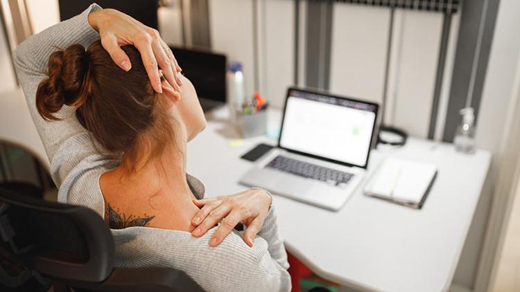 Çağımızın Hastalıklarından Bel Boyun Fıtığı Nedir?