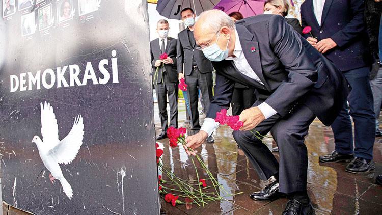 Ankara Garı’na 101 karanfil