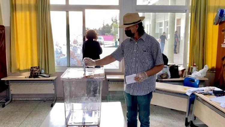Son dakika haberleri... KKTC'de Cumhurbaşkanlığı seçimi için oy verme işlemi başladı