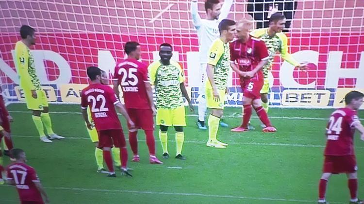 Türkgücü evinde fırsatı tepti