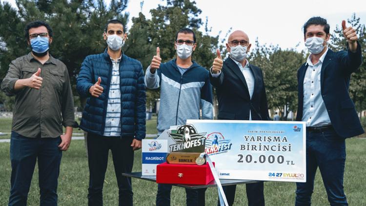 Üniversitelerde öğrenci özlemi: Kampüslerin tadı tuzu yok