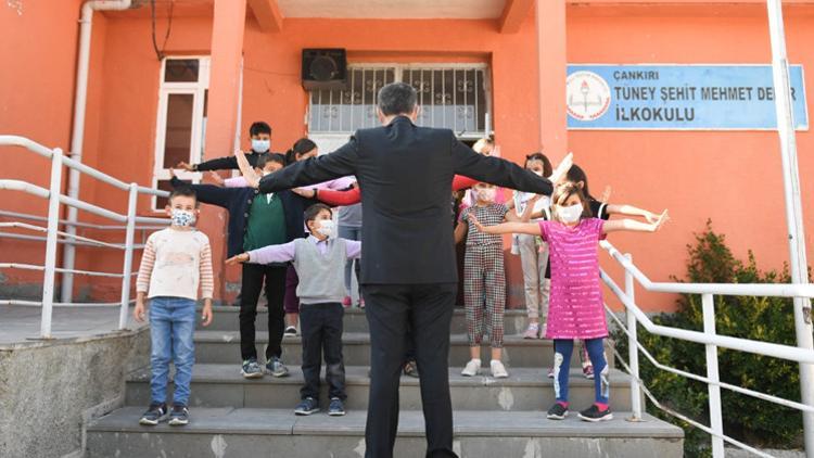 Bakan Selçuk’tan 'tablet' müjdesi