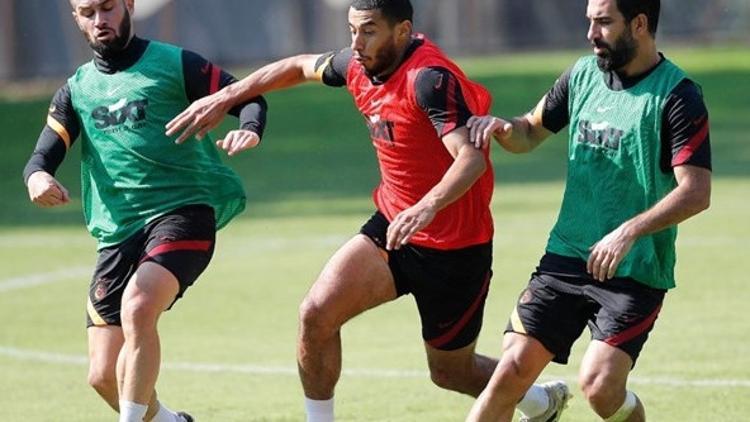 Son Dakika | Galatasaray'da Younes Belhanda antrenmanlara başladı