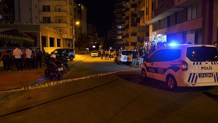 Mersin'de silah sesleri! 2 yaralı