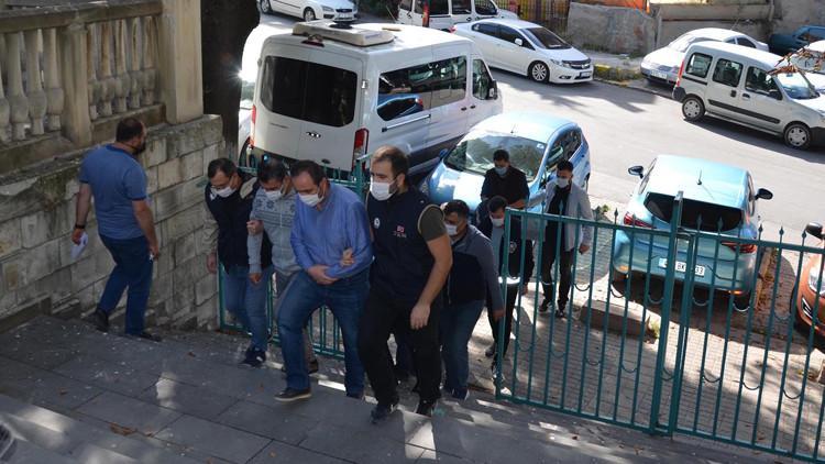 Yüklü miktarda parayla yakalanan FETÖ şüphelilerinden 11'i tutuklandı