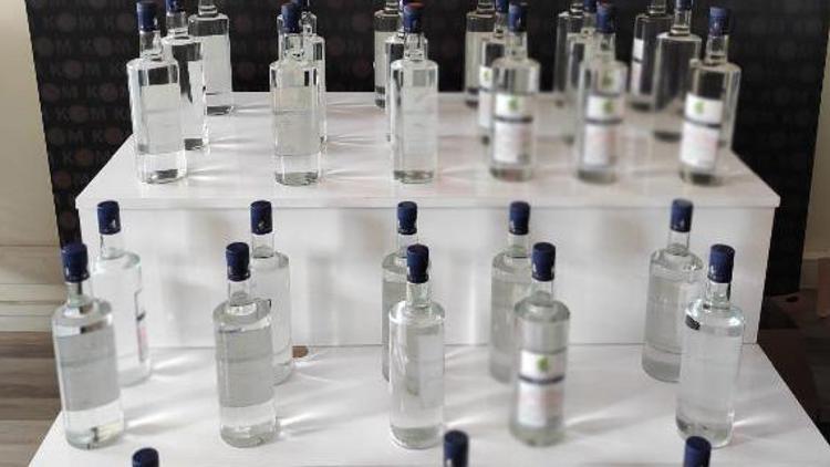 Silifke'de sahte alkol üretirken yakalandı