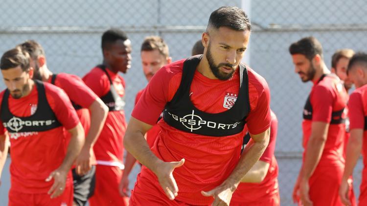 Sivasspor, Kayserispor'a konuk olacak! Tek eksik Appindangoye...