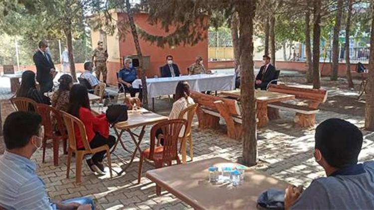 Kaymakam Akça, aday öğretmenler ile buluştu