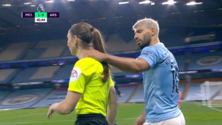 Sergio Agüero’nun yan hakeme hareketi olay oldu! Milletvekili çılgına döndü…