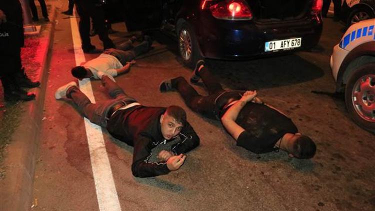 Adana'da polisten kaçmaya çalışan şüpheliler kıskıvrak yakalandı