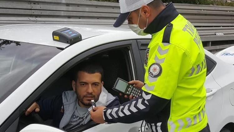 Son dakika haberleri... İstanbul'da trafik denetimlerinde yeni dönem! Uyuşturucu kiti kullanılmaya başlandı