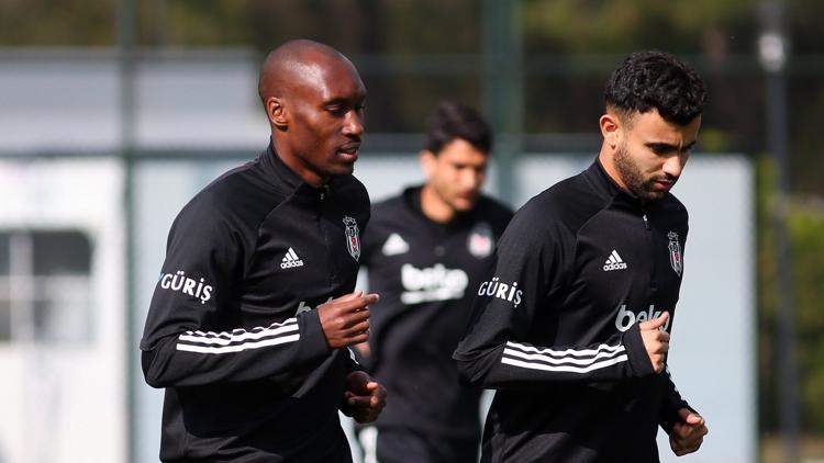 Beşiktaş'ta Denizlispor hazırlıkları! Dar alanda kontrol pas çalışması...