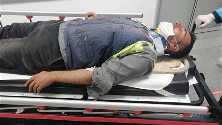 Otoyol işçilerini taşıyan minibüs devrildi! Çok sayıda yaralı var