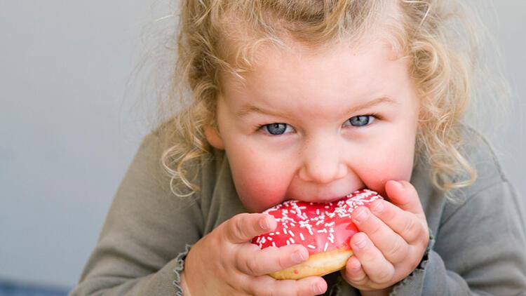 Ebeveyndeki obezite çocuklardaki riski artırıyor 