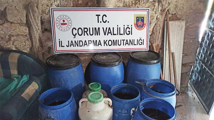 Çorum'da 2 bin 653 litre kaçak içki ele geçirildi