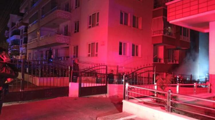 Son dakika haberi... Ankarada bir apartmanın zemin katında doğalgaz patladı: 3 yaralı
