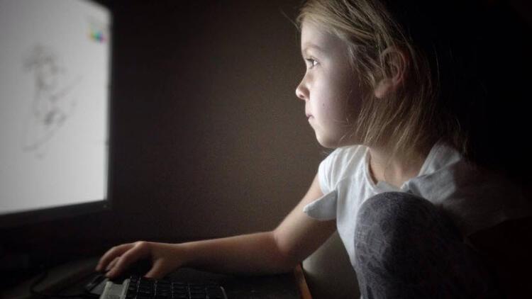 Teknoloji bağımlılığına dikkat Çocuklar risklere açık hale geliyor