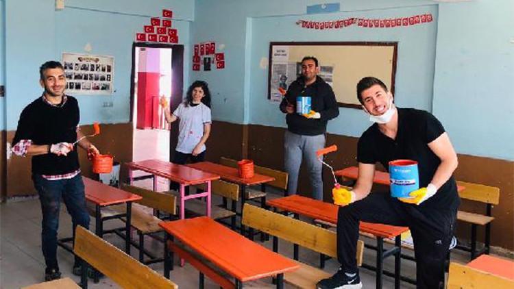 Fedakar öğretmenler, okulu eğitime hazır hale getirdi