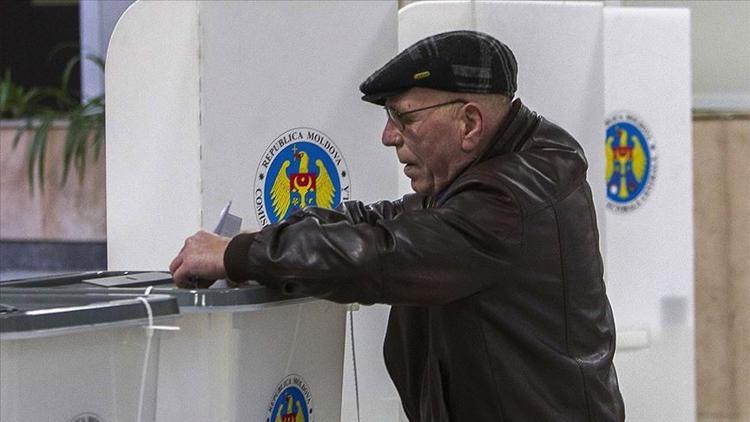 Moldova Cumhurbaşkanı Dodon: Salgın ve ekonomik kriz döneminde kaosa ihtiyacımız yok