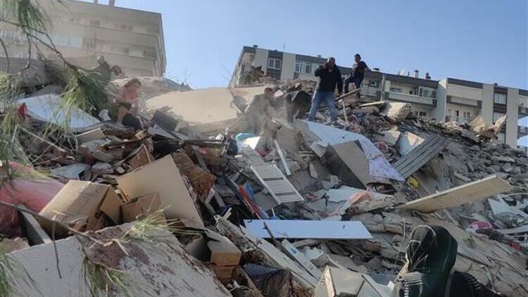 Son dakika haberi... Bakanlık açıkladı! İzmir'deki 124 bina ağır hasarlı