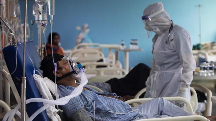 Dünya genelinde Kovid-19 tespit edilen kişi sayısı 47 milyon 339 bini geçti