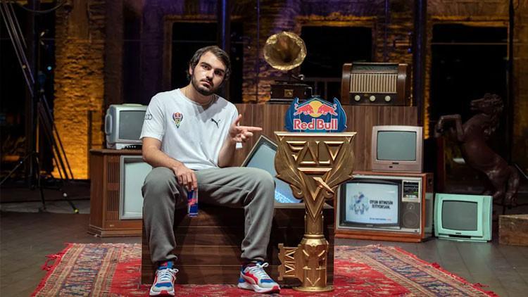 Red Bull Solo Q'da şampiyon Berkay 'Kazing' Özyurt oldu