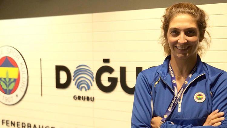 Fenerbahçe Doğuş Yelken Takımı'nda antrenörlüğe Çağla Dönertaş getirildi