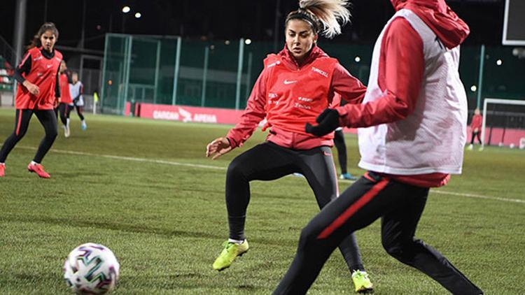 Son Dakika Haberi | A Milli Kadın Futbol Takımı'nda Sevgi Çınar üzüntüsü