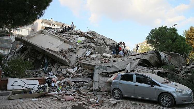 İzmir depreminde otomobil hasarlarını kasko giderecek