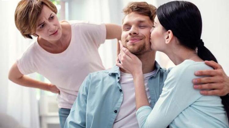 Partnerinizin Ailesi Sizden Hoşlanmıyor mu? İşte Size Öneriler...