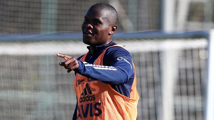 Son Dakika | Fenerbahçe idmanında Samatta'dan gol şov!