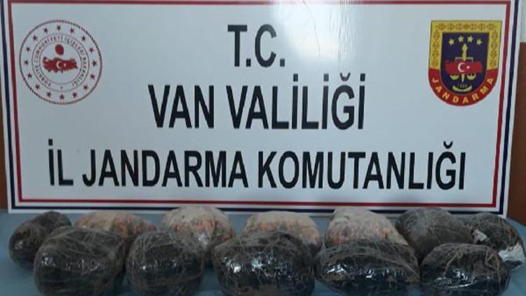 Van'da, 10 kilo sentetik uyuşturucu hap ele geçirildi