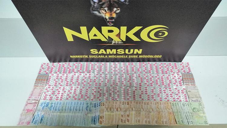 Samsun'da bir evde 560 uyuşturucu hap ele geçirildi