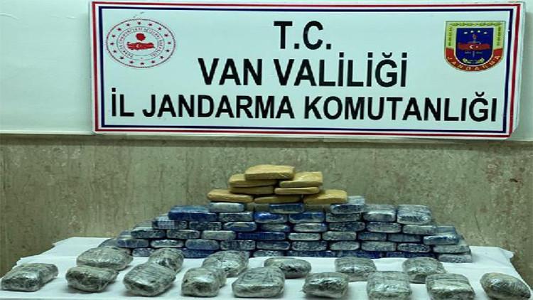 Van'da TIR'da 44 kilo uyuşturucu ele geçirildi